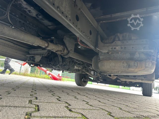 Curtain sider van MERCEDES-BENZ Atego 818 / LBW / Klima