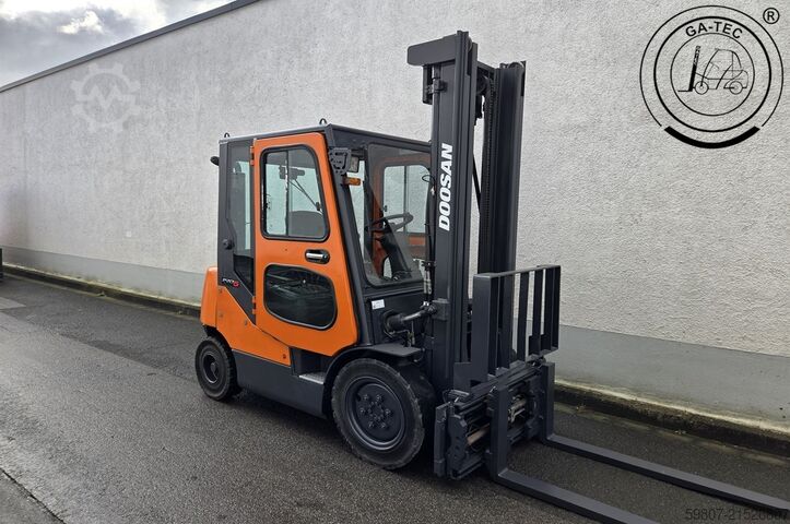 Dieselstapler Doosan D25S-5