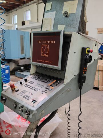 CNC 5 Achsen Bearbeitungszentrum Deckel Maho DMU70V