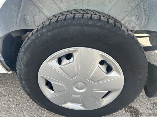 Kastenwagen FORD TRANSIT CUSTOM L2H1 DACHTRäGER, AHV