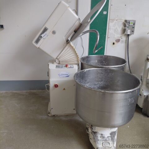 Spiralteigkneter mit fahrbarem Kessel Diosna SP 180 AD