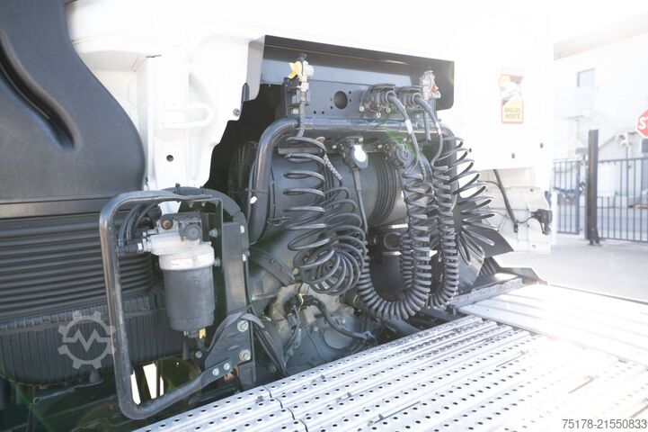 Standard-SZM MAN TGX 18.470 BL SA +ADR+INTARDER