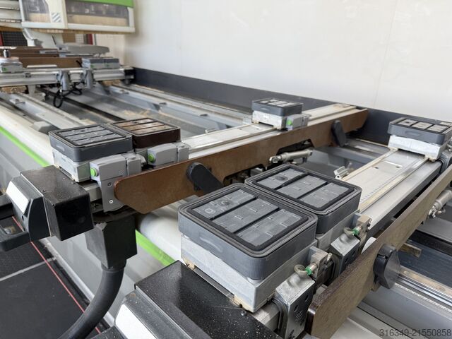 Bearbeitungszentrum BIESSE Rover 24 XL