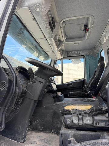 Concrete mixer truck IVECO TRAKKER 400