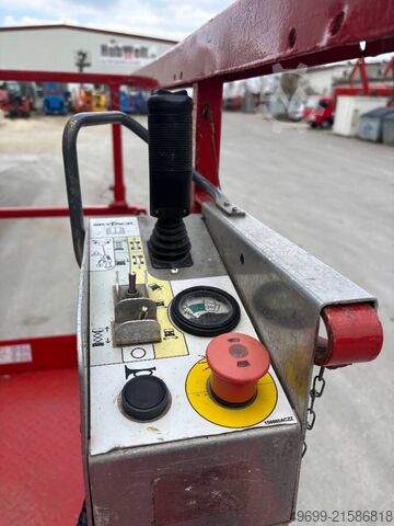Scherenhebebühne SkyJack SJ 4620 8,10m Elektro Scherenarbeitsbühne