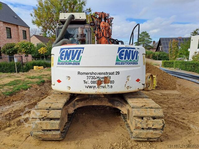 Raupenbagger Hitachi ZX135US