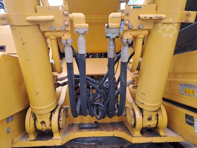 Raupenbagger Komatsu HB365LC-3 Hybrid