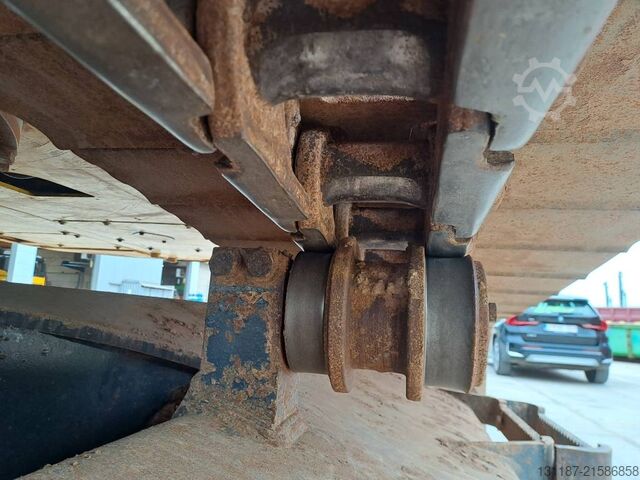 Raupenbagger Komatsu HB365LC-3 Hybrid