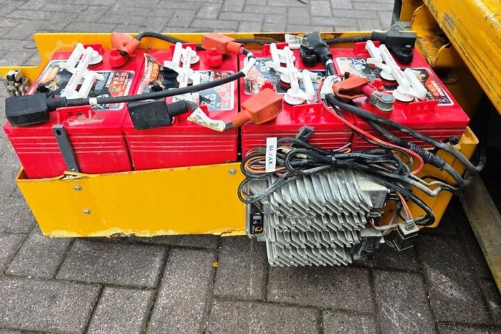 Scherenhebebühne Haulotte Optimum 8 Electric, 7.77m Working Height, 230kg Ca