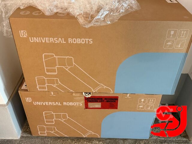 Industrial robot Universal Robots UR12e
