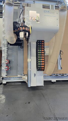 Vertical machining center Putsch Meniconi Kopernic con caricatore