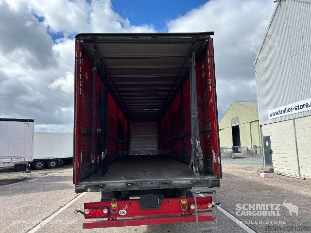 Auflieger mit Pritsche & Plane Schmitz Cargobull Curtainsider Standard