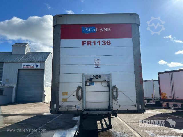 Auflieger mit Pritsche & Plane Schmitz Cargobull Curtainsider Standard