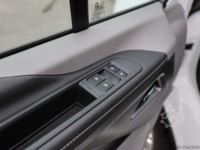 Minibus Maxus DELIVER 7