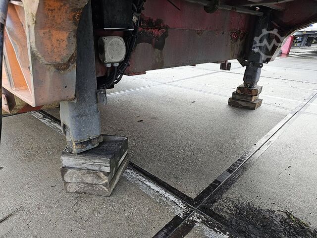 Low loader MEUSBURGER MTS-3