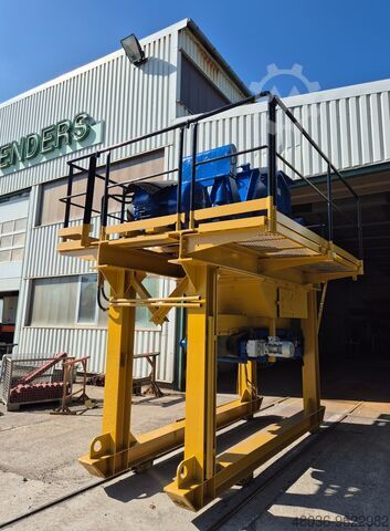 Impact crusher SBM 10-6-4