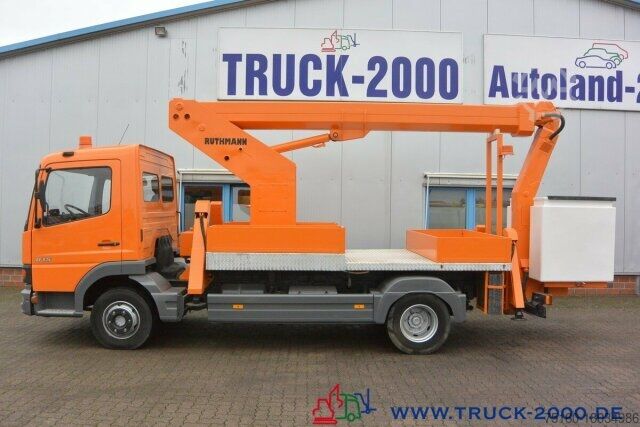 Van Mercedes-Benz Atego 815 Ruthmann T170 17m seitl. Auslage 12m