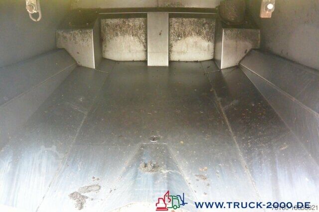 Road sweeper Mercedes-Benz Atego 1524 Bucher Johnston VS650 Deutsches Gerät