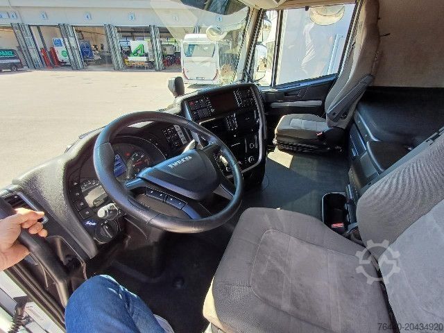 Volumen SZM IVECO AS440S46T/FPLT mit Kipphydraulik