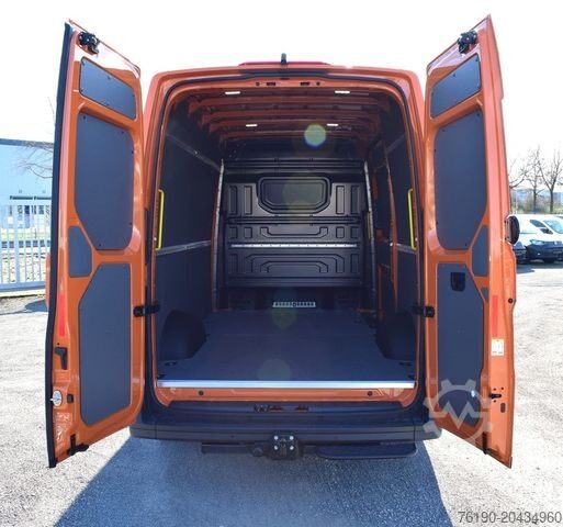 Kastenwagen hoch VOLKSWAGEN Crafter 35 Kasten TDI Aut. 4Motion MR *Hochdach