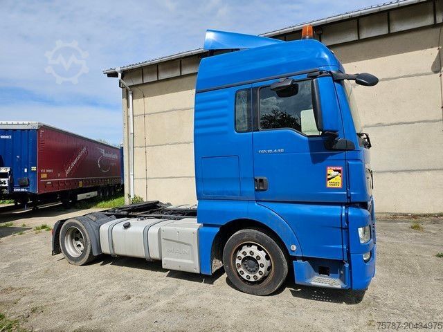 Volumen SZM MAN 18.440 TGX LL, Retarder, 2 Tanks, Euro 6