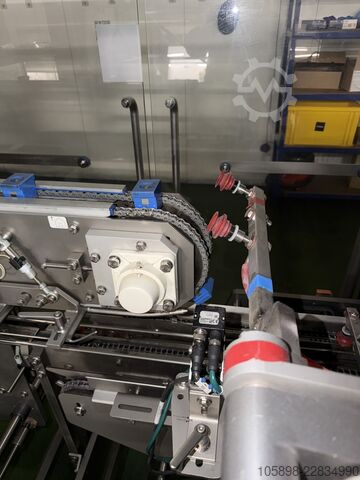 High speed wraparound cartoner Syntegon Klklok Certiwrap Elite