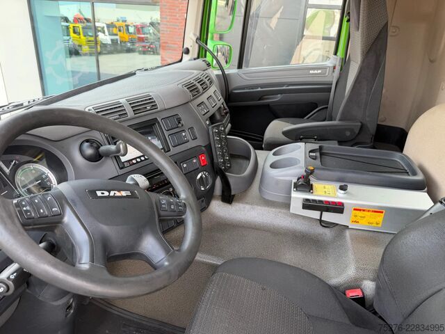 Tipper Ginaf X 4446 TS 8x8 22 m3 Tipper Euro 6