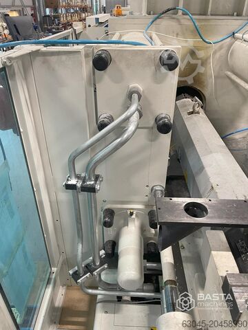 Krauss Maffei KM250-1400CX (2015) blue power LRX150 linear robot robot KraussMaffei KM250-1400CX