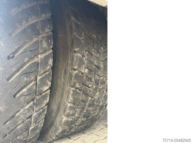 Müllwagen MAN 26.320 6x2 TGS