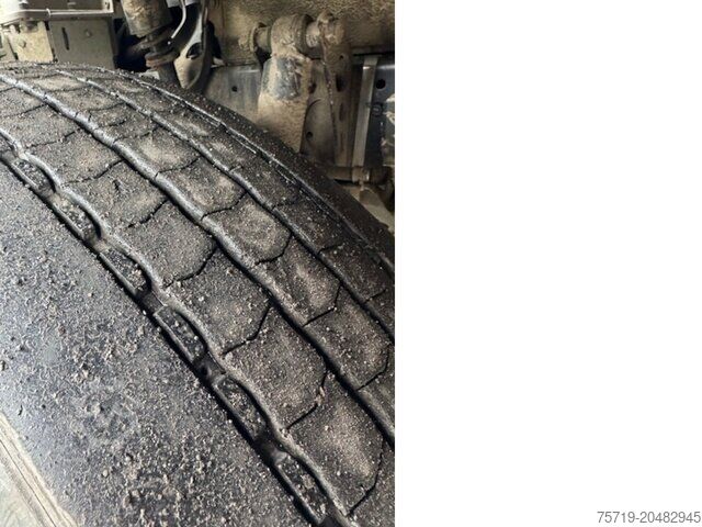 Müllwagen MAN 26.320 6x2 TGS