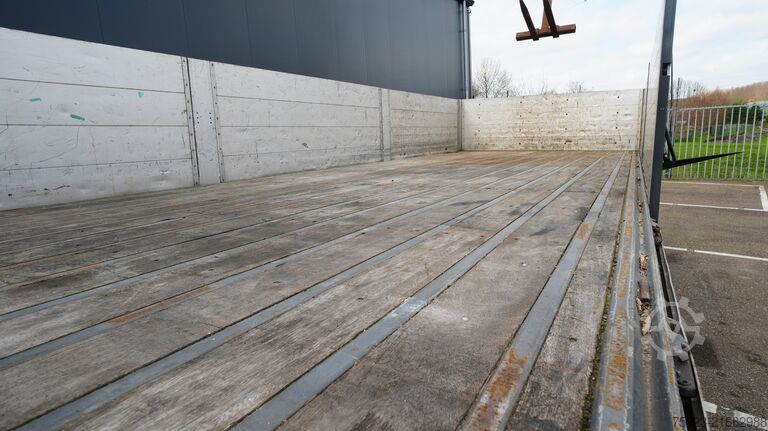 Kranwagen DAF CF 400 open box with Palfinger PK 17502 crane