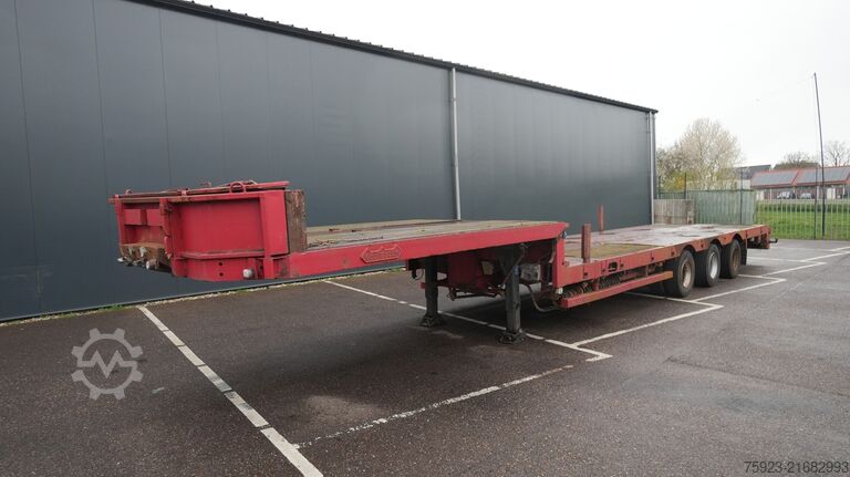 Semi-Tieflader Nooteboom 3 axle semi low loader extendable