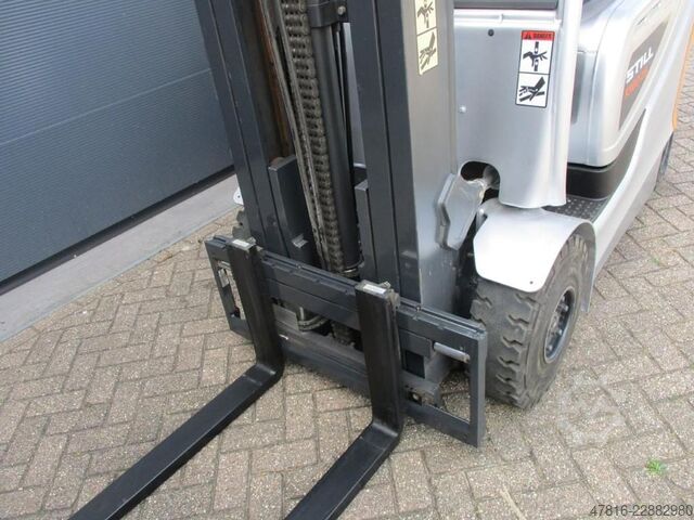 Forklift STILL RX60-25