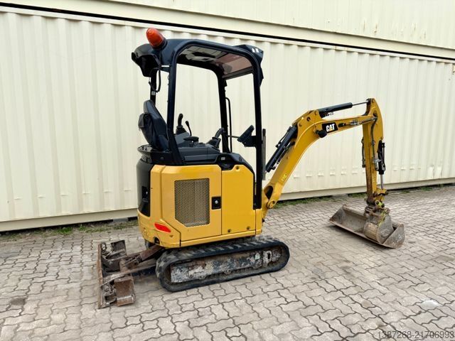 Mini excavator CATERPILLAR 301.5 / 2020 BJ / 2 x Löffel