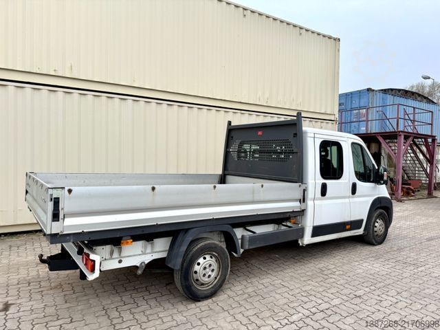 Pick-up van PEUGEOT Boxer Doka Pritsche / 1. Hand / Klima