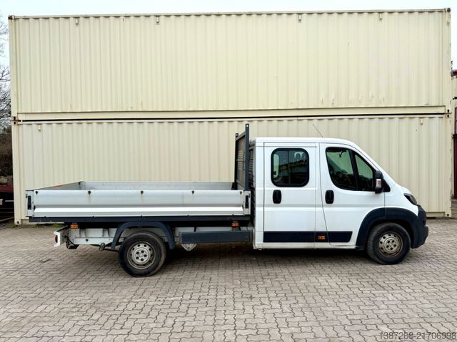 Pick-up van PEUGEOT Boxer Doka Pritsche / 1. Hand / Klima