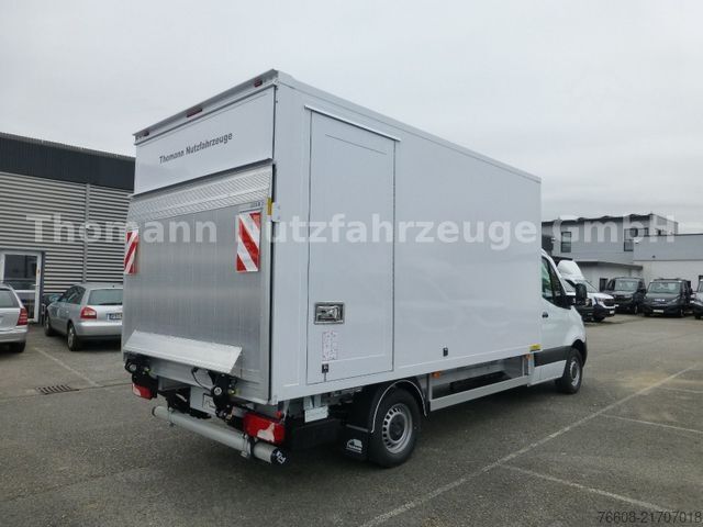 Refrigerator body van MERCEDES-BENZ Sprinter 317 CDI Kühlkoffer mit LBW Xarios 300GH