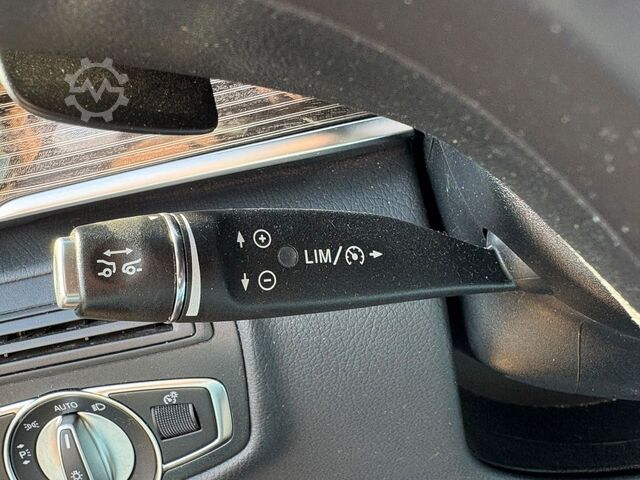 Kleinbus MERCEDES-BENZ 250d extralang/KLIMA/KAM/NAVI/LED/7-Sitzer Leder