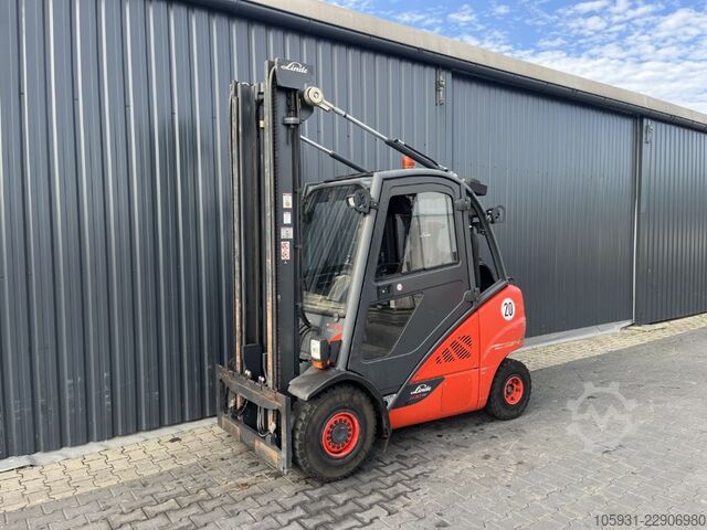 Treibgasstapler Linde H30T-02