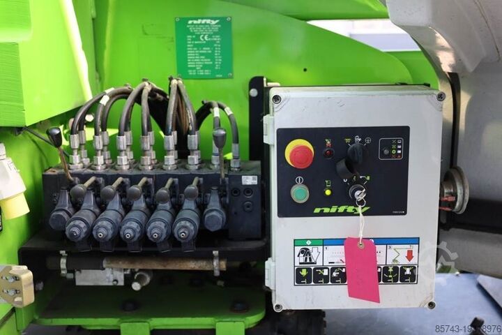 Articulated boom lift Niftylift HR17NDE HYBRIDE MK3 Hybrid Battery & Diesel, 17m W