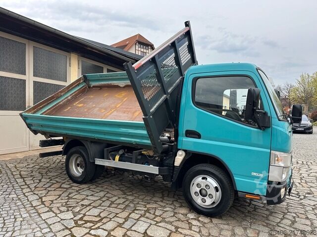 Three-way tipper van mitsubishi Canter Fuso 6S15 Kipper