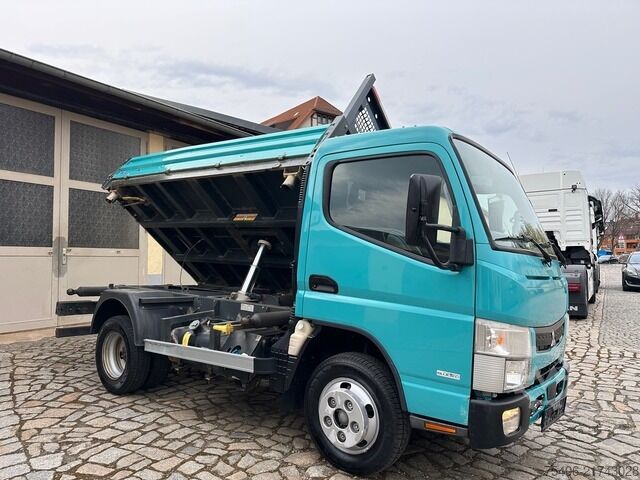 Three-way tipper van mitsubishi Canter Fuso 6S15 Kipper