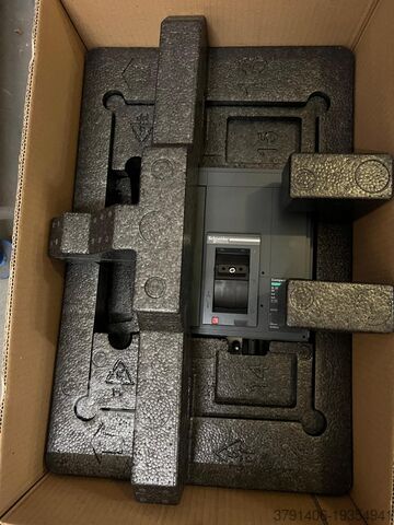 Control unit Schneider MTZ2 25HF (Masterpact MTZ2 series)