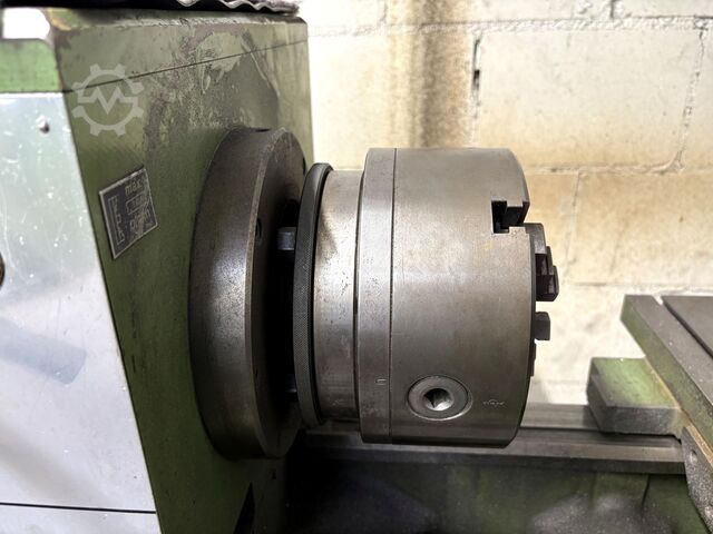 Leit- und Zugspindeldrehmaschine PRVOMAJSKA TNP 380