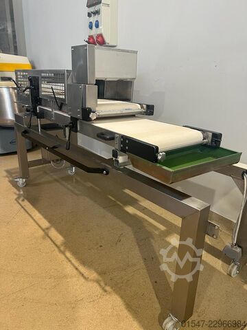 Forming table König DD-RR 400