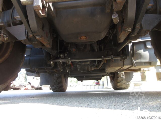 Traktor JCB Landpower Fastrac HMV 3200 Bj. 2009 80km