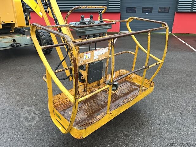 Articulated Boom Lift Haulotte Ha 20 Px (21m)