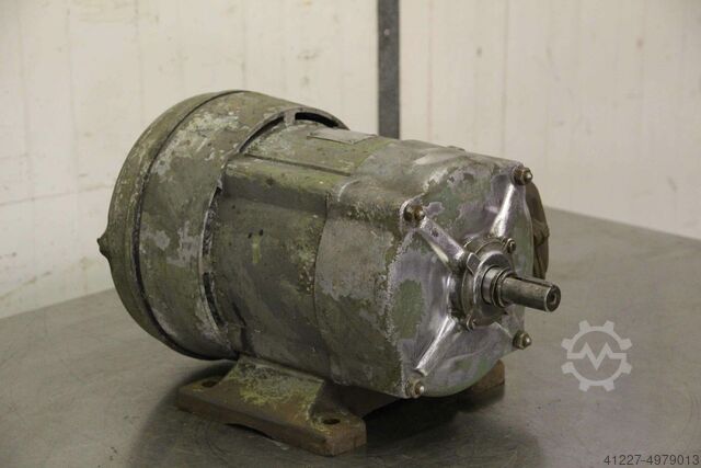 Electric motor 2.7 kW 1450 Rpm VEB* LD 364 EW2