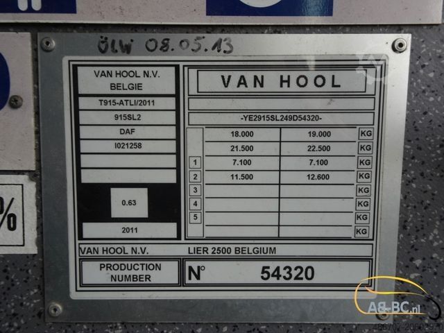Intercity bus VAN HOOL T915 Atlino 50 Sitze euro 5