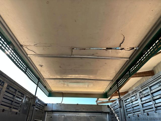 Cattle truck VOLVO FH 500 4x2 LL 3.Stock FINKL / Hubdach / Rampe